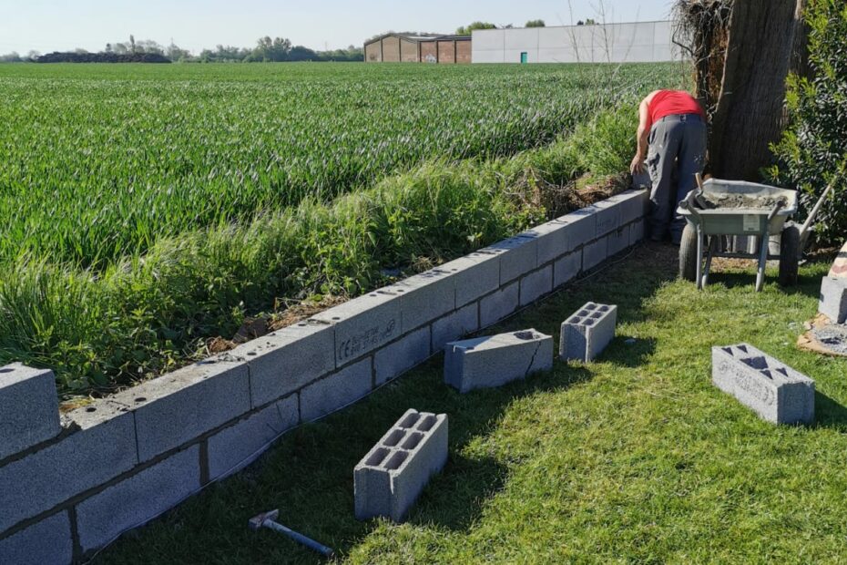 Capinghem - Muret de clôture